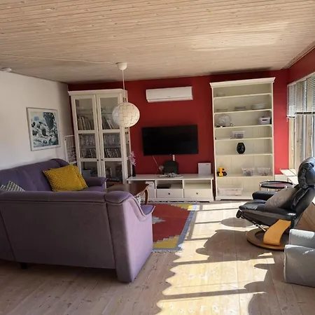 Haley - 380m From The Sea By Interhome *